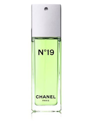 Chanel N°19