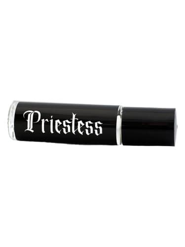 Priestess - کشیش