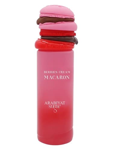 Berries Cream Macaron - توت کرم ماکارون
