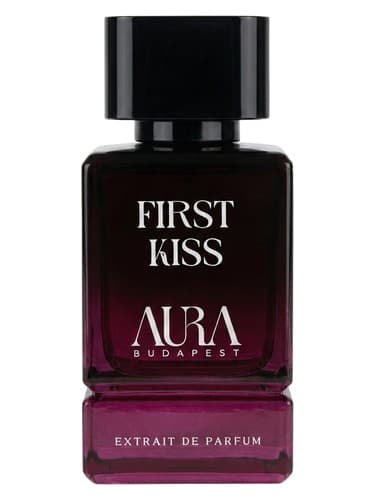 First Kiss - اولین بوسه