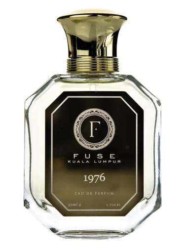 1976 