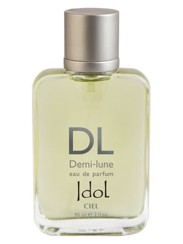 Demi-Lune Idol 