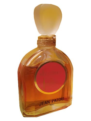 Divine Folie Parfum - عطر Divine Folie