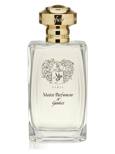 Ambre Mythique - آمبره اسطوره
