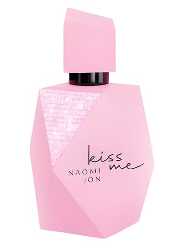 Kiss Me - منو ببوس