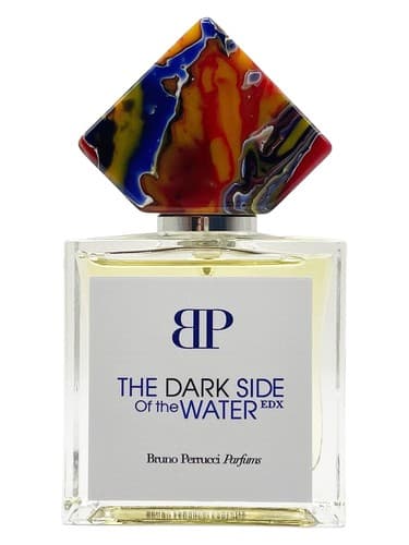The Dark Side of the Water - سمت دارک واتر
