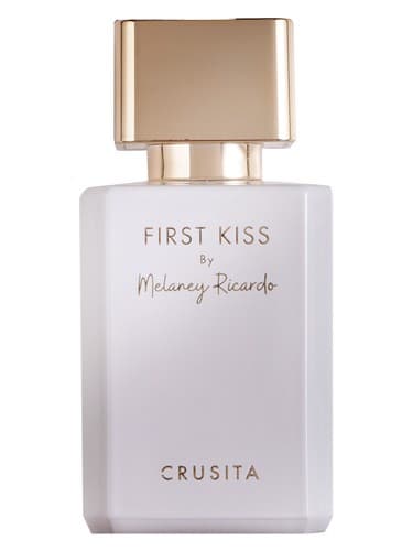 First Kiss by Melaney Ricardo - اولین بوسه اثر ملانی ریکاردو