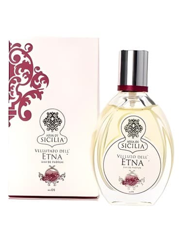 No. 5 Velluto dell'Etna - شماره 5 Velluto dell'Etna